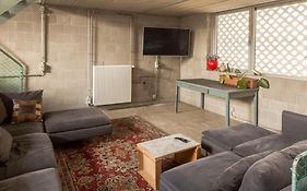 Mari'S: Multifunctional Shelter With Big Garden